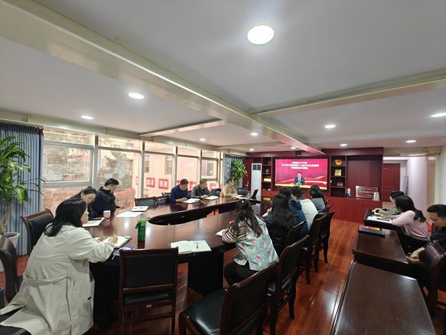 403c315d8e0ba25dbf4808b1f3cfcc9b_副本.jpg
